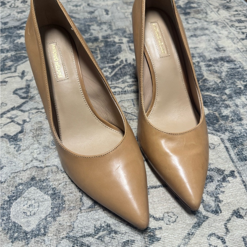 Nude chunky heels